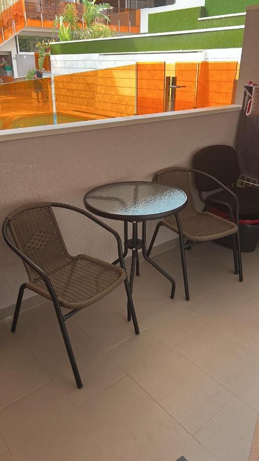 Beach Apartment Torrevieja Eksteriør billede